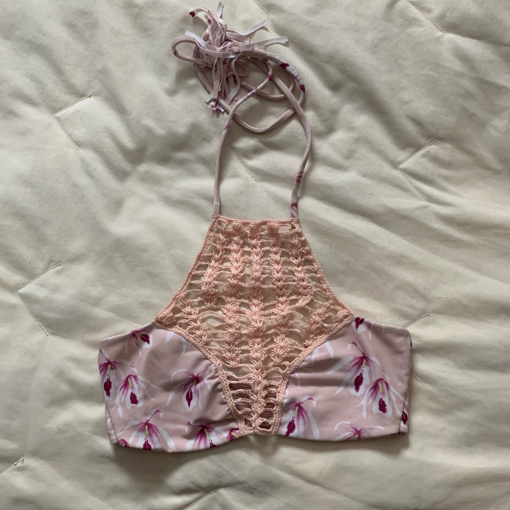 Acacia Panama Top in Orchid